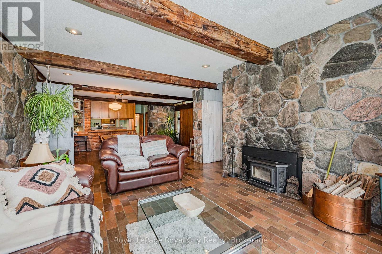 1159 Campbellville Road, Milton, Ontario  L0P 1B0 - Photo 14 - W12420764