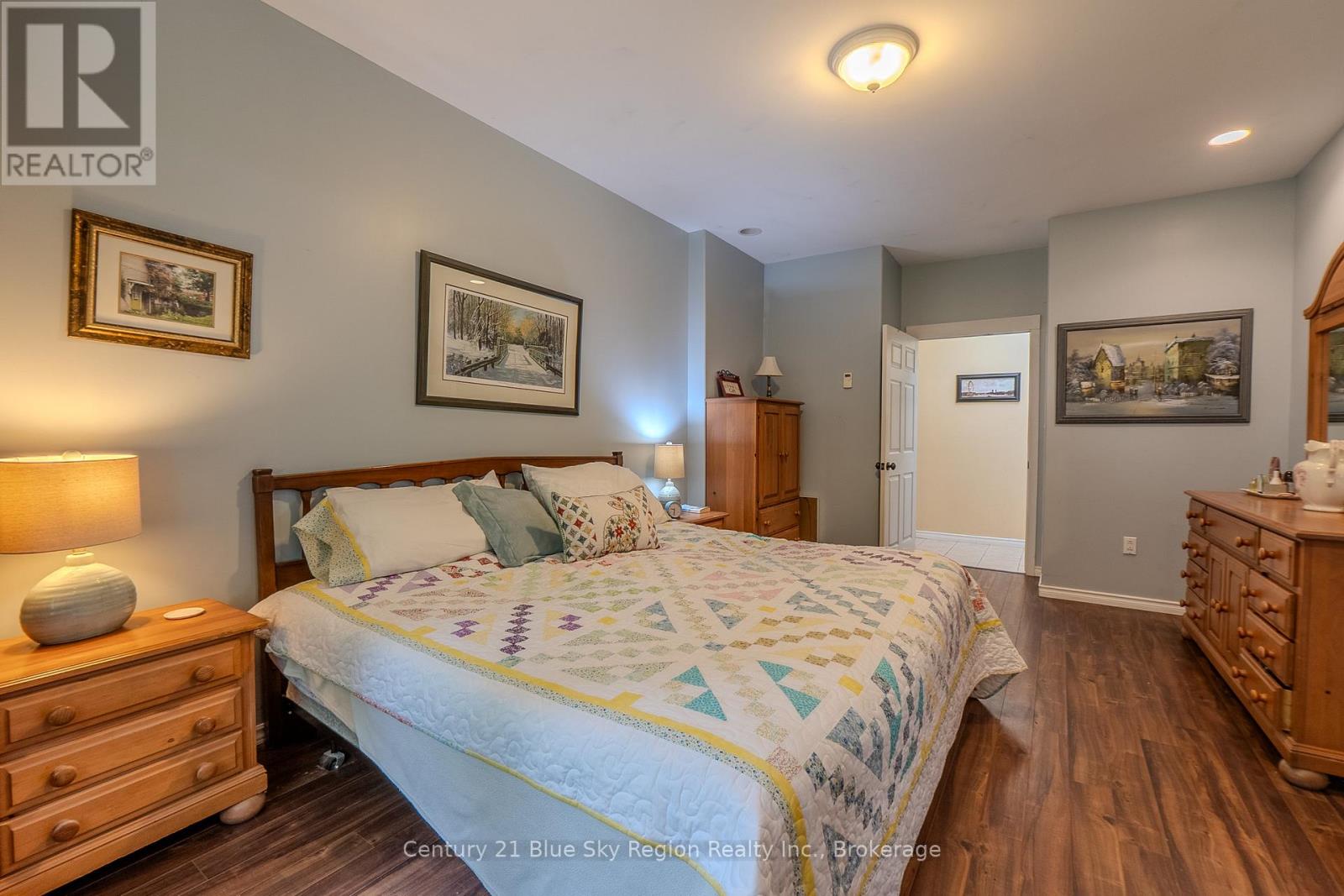 200 Memorial Drive E, Powassan, Ontario  P0H 1Z0 - Photo 22 - X12420760