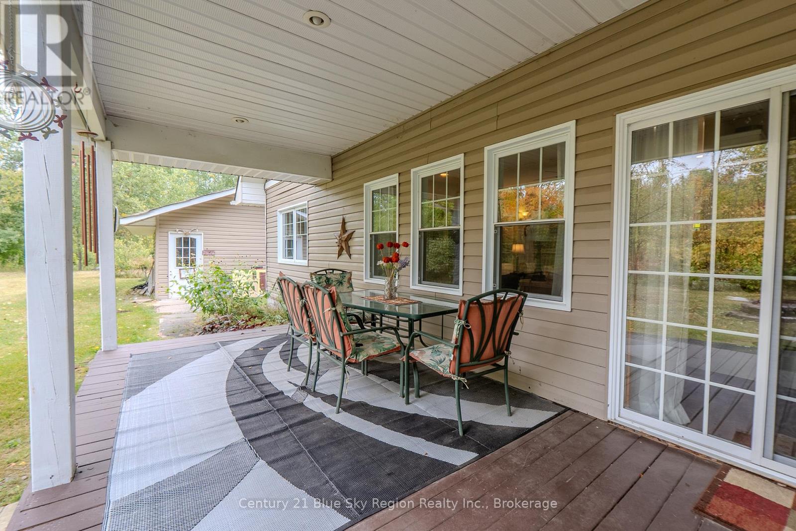 200 Memorial Drive E, Powassan, Ontario  P0H 1Z0 - Photo 37 - X12420760