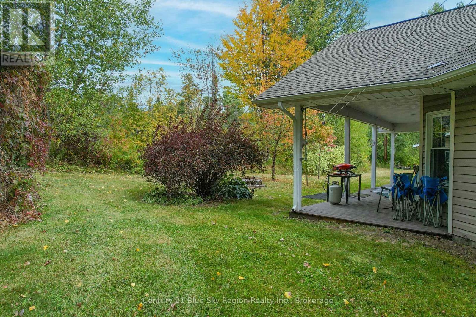 200 Memorial Drive E, Powassan, Ontario  P0H 1Z0 - Photo 45 - X12420760