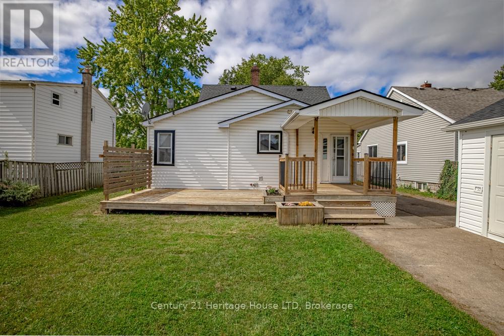 68 Wallace Avenue S, Welland, Ontario  L3B 1R5 - Photo 34 - X12420763