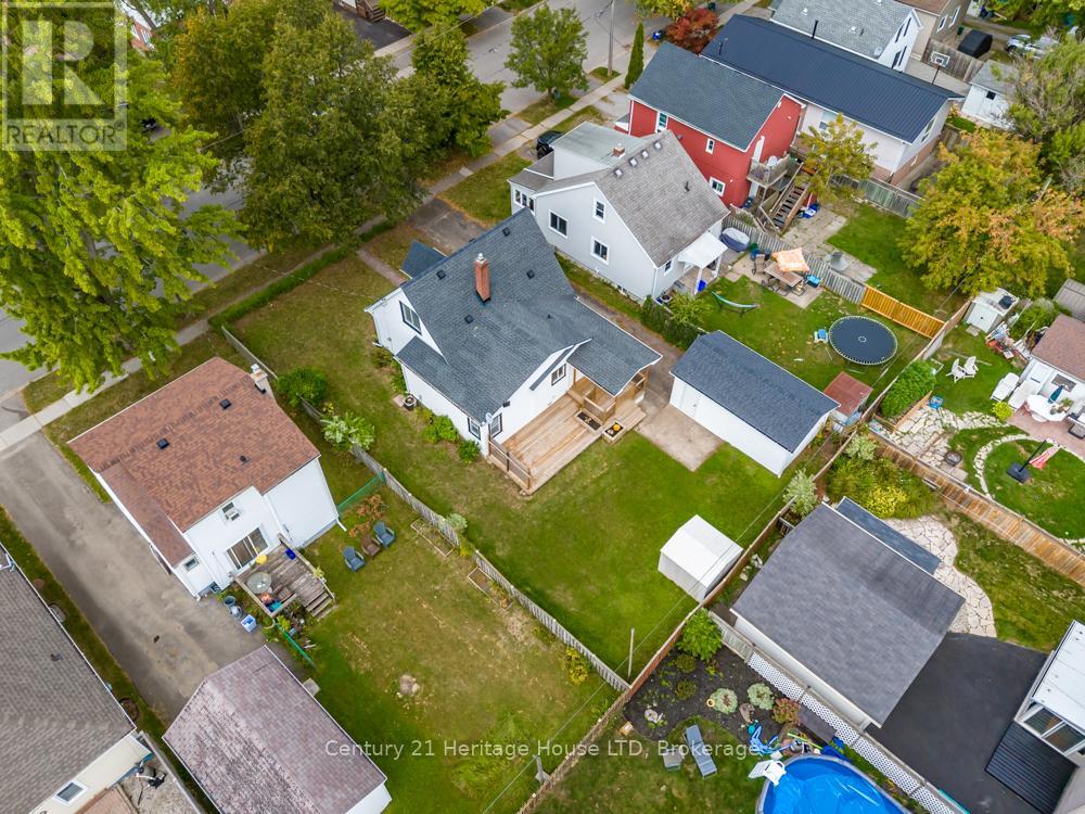 68 Wallace Avenue S, Welland, Ontario  L3B 1R5 - Photo 38 - X12420763