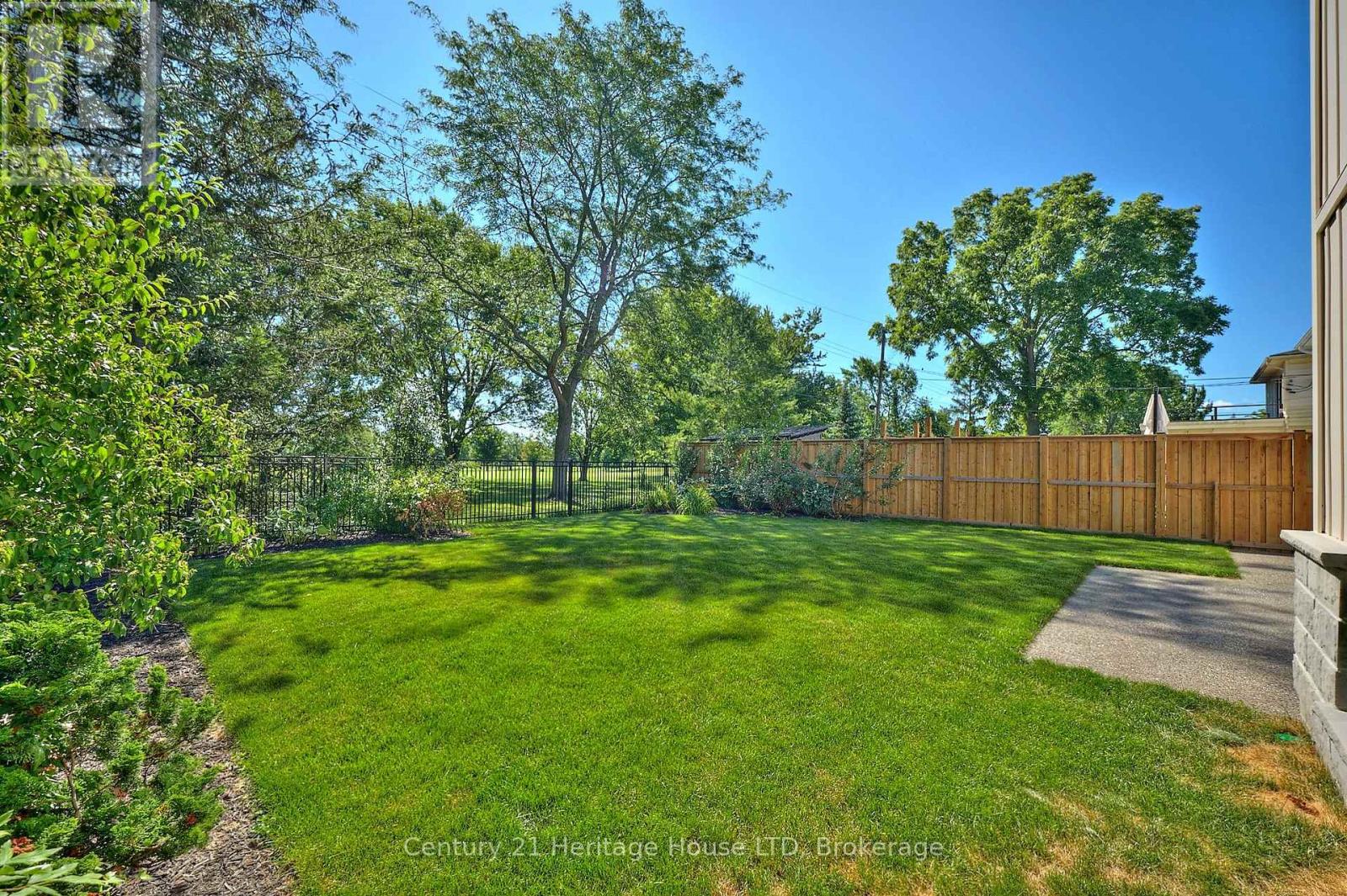 65 Highland Avenue, St. Catharines, Ontario  L2R 4H9 - Photo 44 - X12420873
