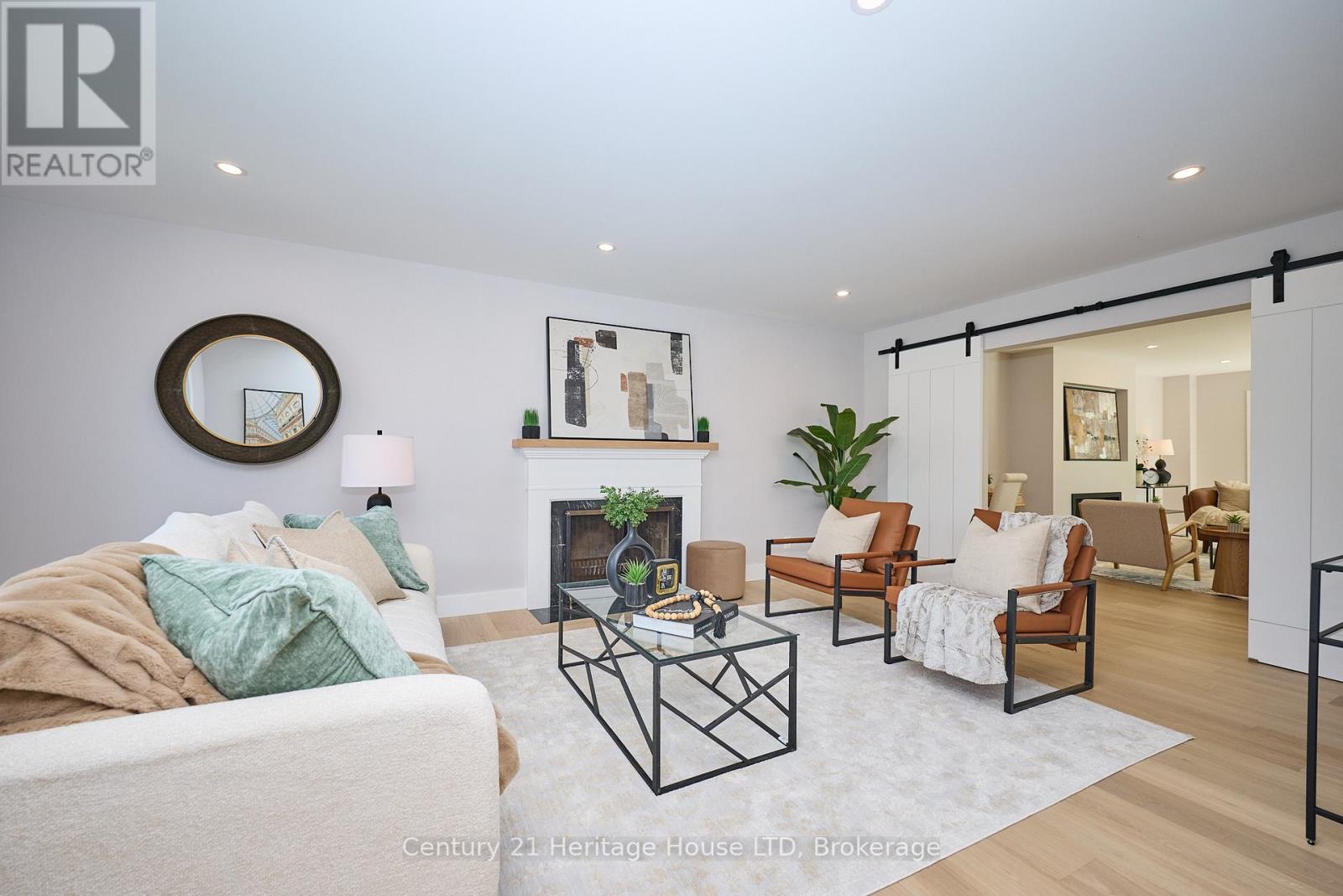 65 Highland Avenue, St. Catharines, Ontario  L2R 4H9 - Photo 7 - X12420873