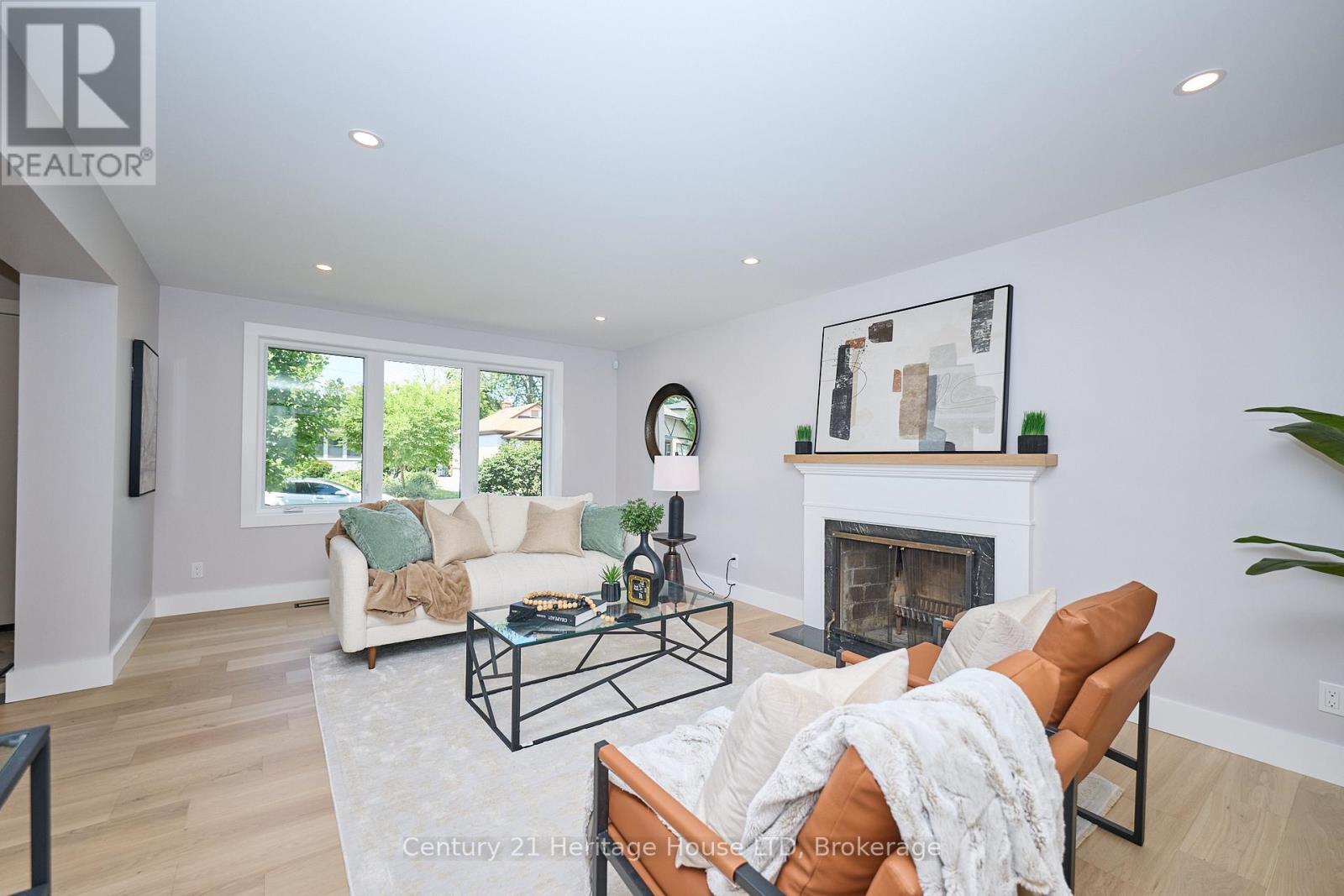 65 Highland Avenue, St. Catharines, Ontario  L2R 4H9 - Photo 9 - X12420873