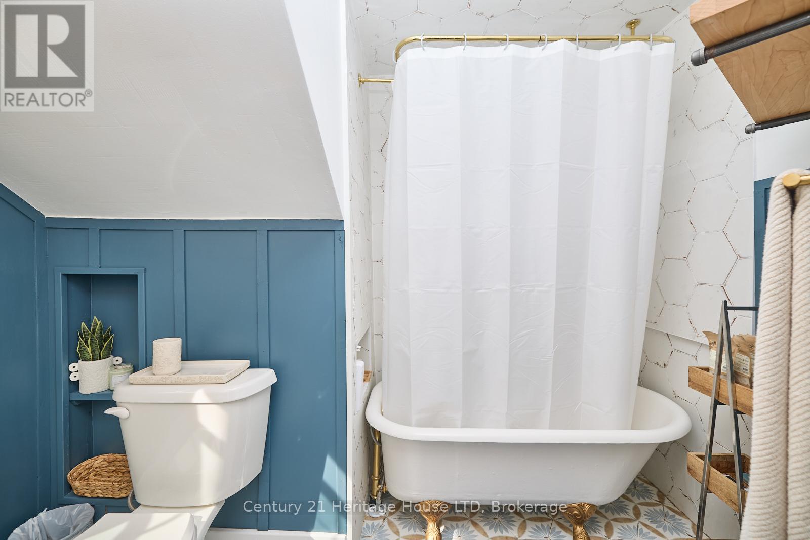 3426 King Street S, Lincoln, Ontario  L0R 2C0 - Photo 35 - X12420889