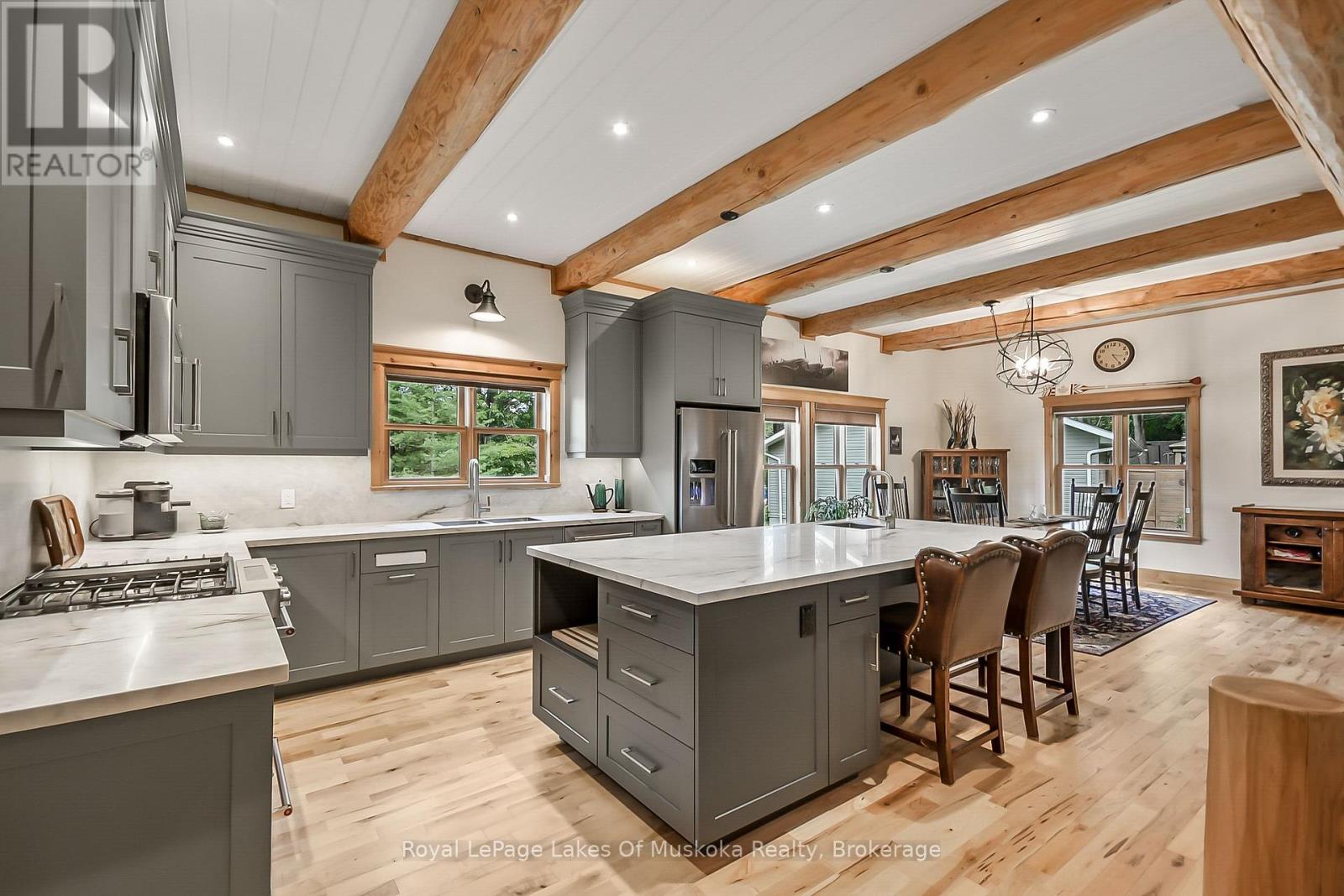 465 Alexander Street, Gravenhurst (Muskoka (S)), Ontario  P1P 1A2 - Photo 5 - X12420753