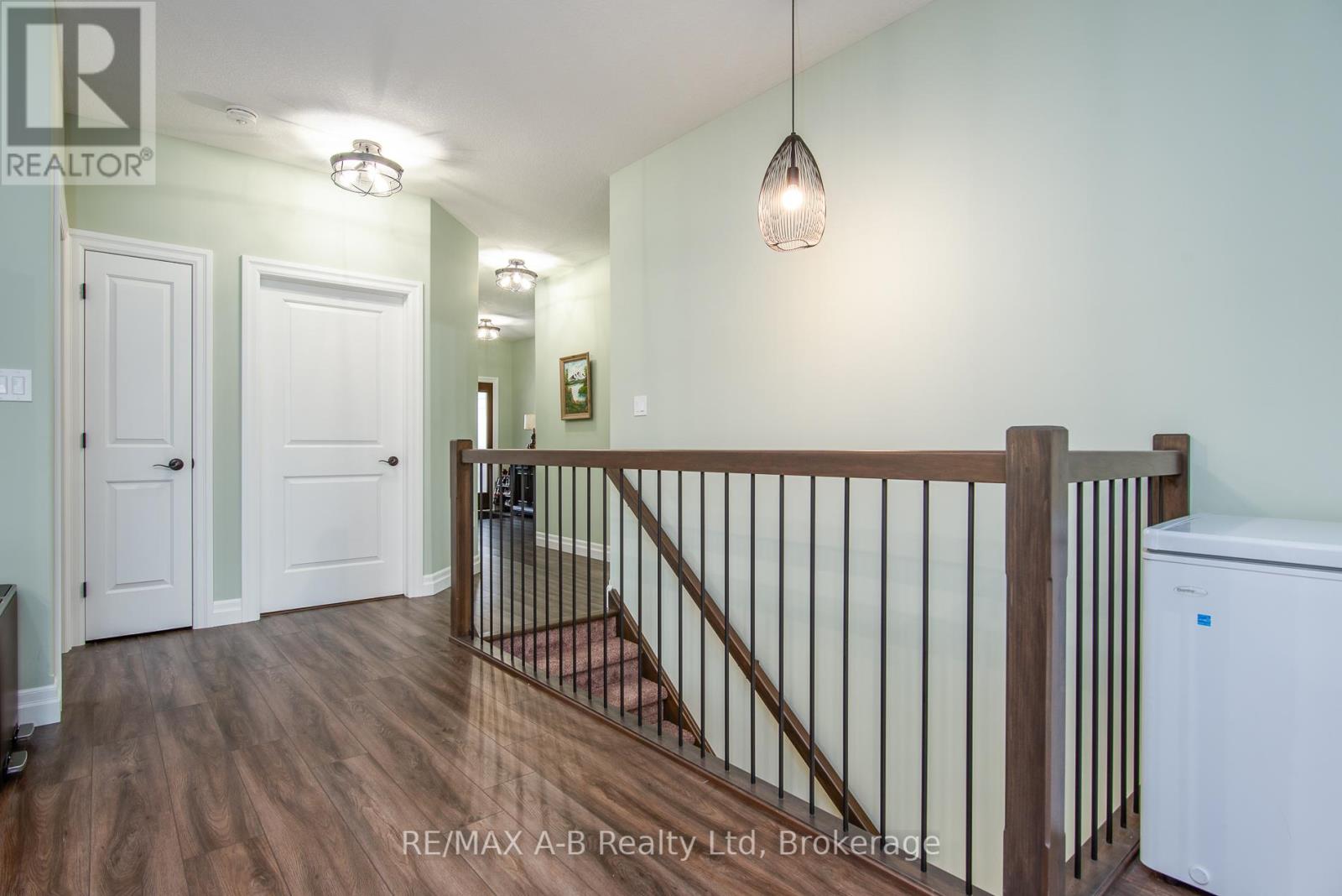 172 Hooper Street, St. Marys, Ontario  N4X 0C1 - Photo 28 - X12420765