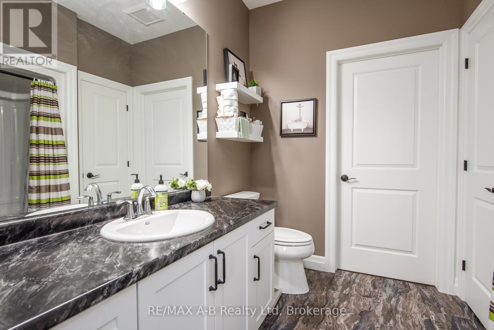 172 Hooper Street, St. Marys, Ontario  N4X 0C1 - Photo 33 - X12420765