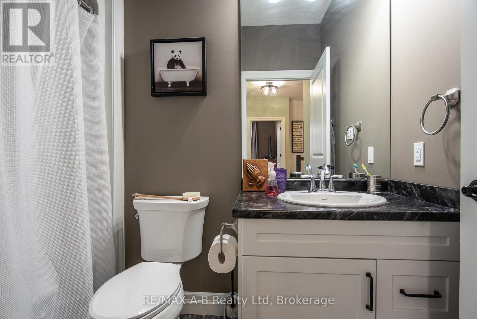 172 Hooper Street, St. Marys, Ontario  N4X 0C1 - Photo 36 - X12420765