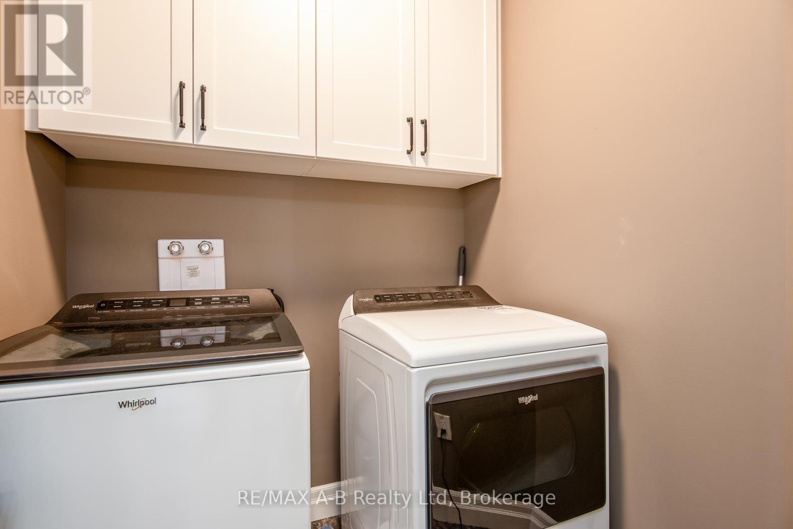 172 Hooper Street, St. Marys, Ontario  N4X 0C1 - Photo 37 - X12420765