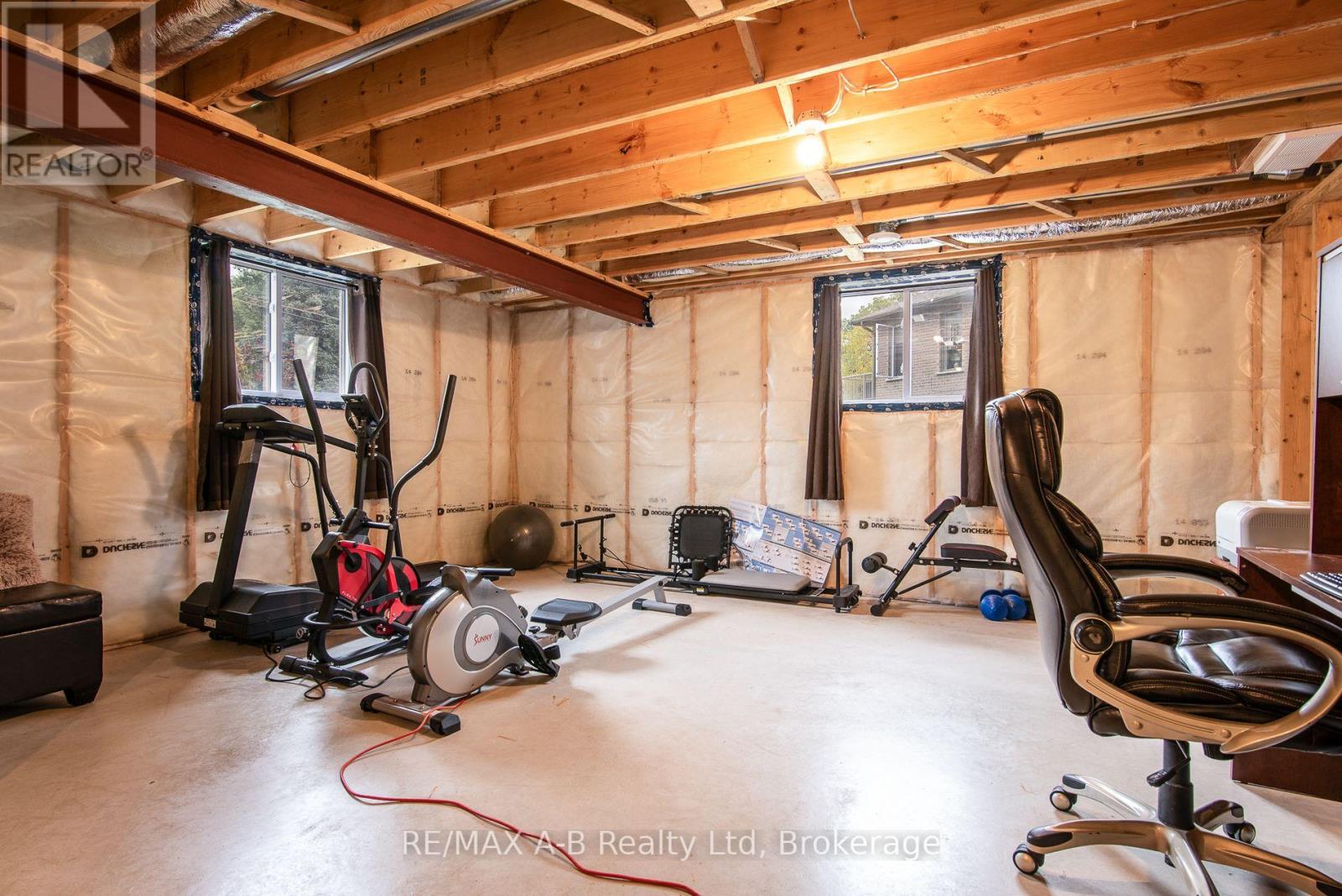 172 Hooper Street, St. Marys, Ontario  N4X 0C1 - Photo 38 - X12420765