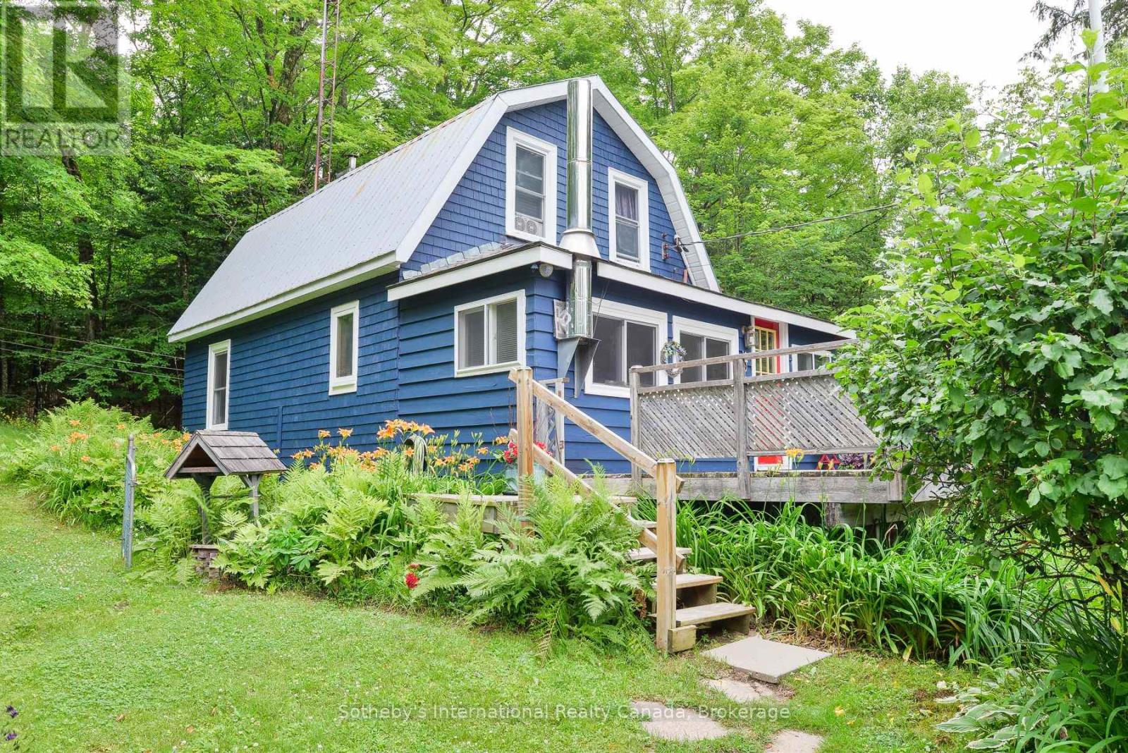 1079 HEWLITT ROAD, Muskoka Lakes, Ontario