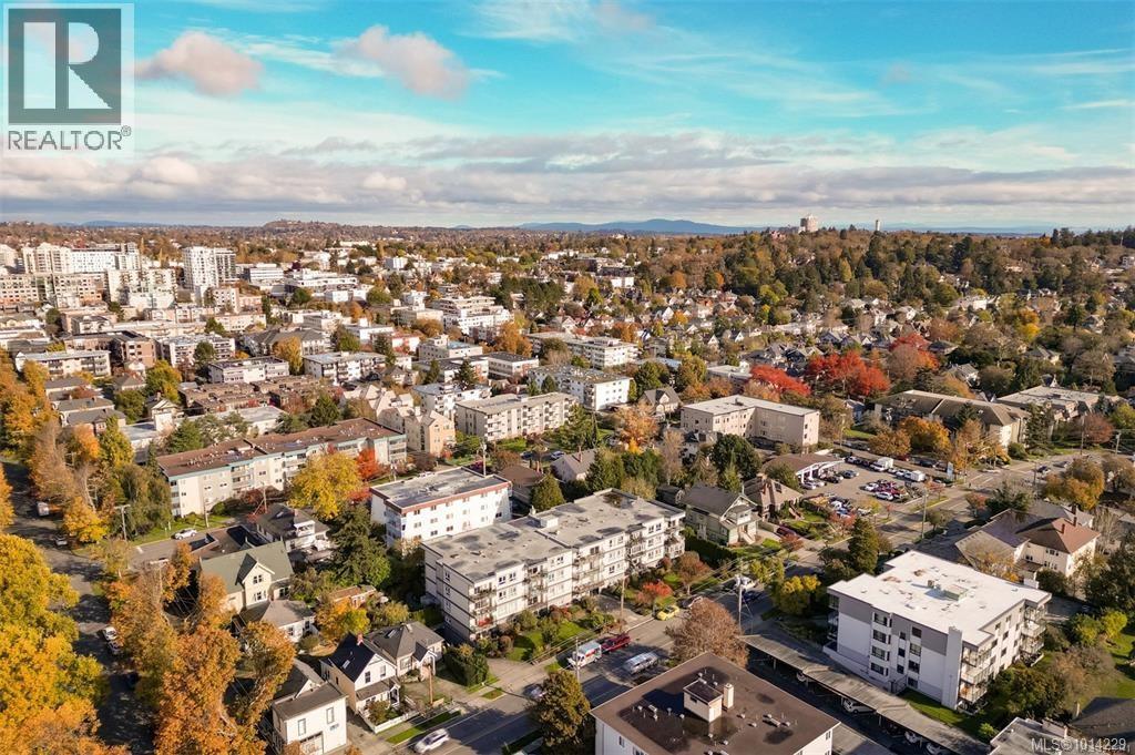 204 1024 Fairfield Rd, Victoria, British Columbia V8V 3A5 - Photo 28 - 1014229