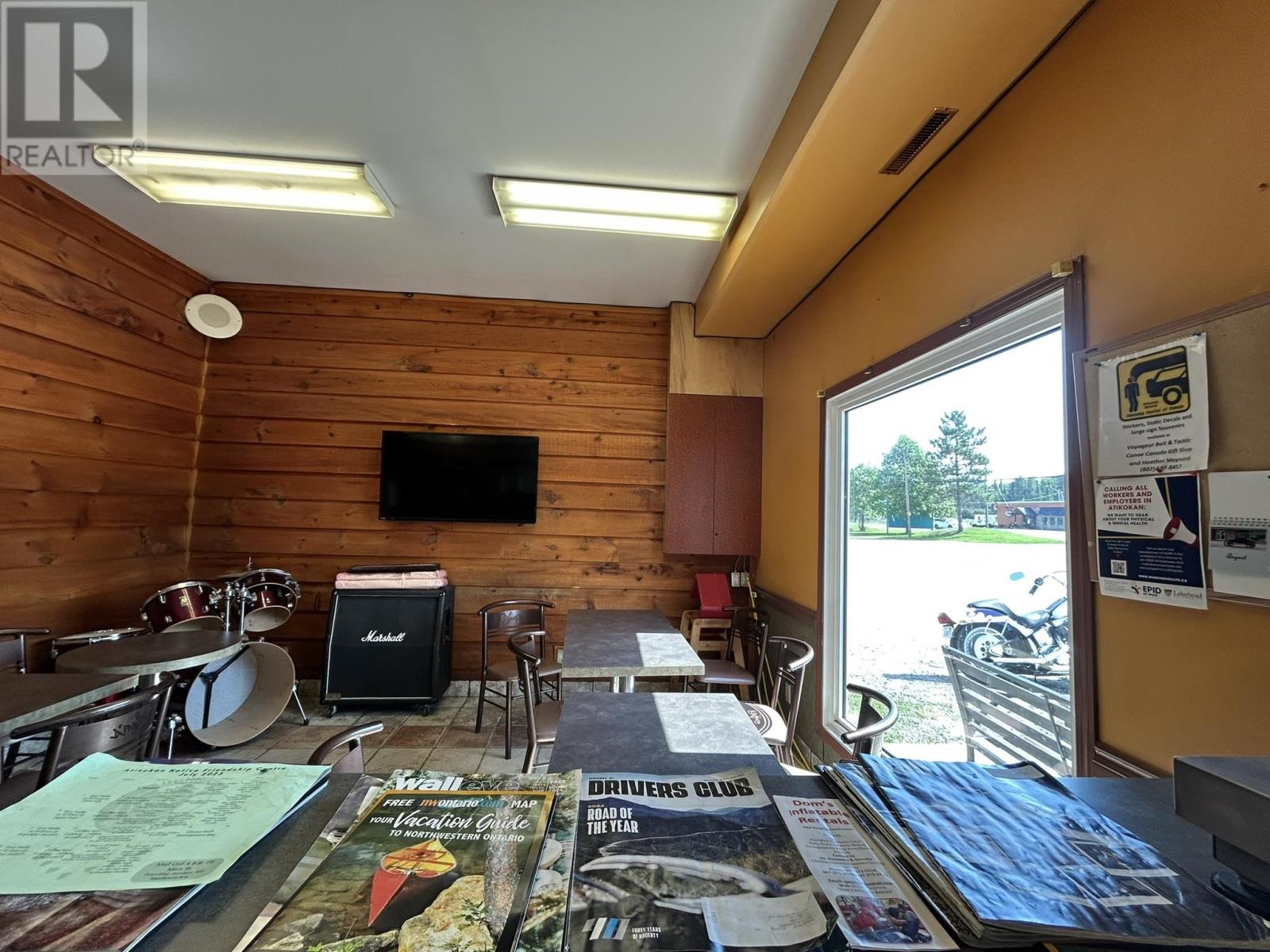 724 Mackenzie East Ave, Atikokan, Ontario  P0T 1C0 - Photo 3 - TB253005