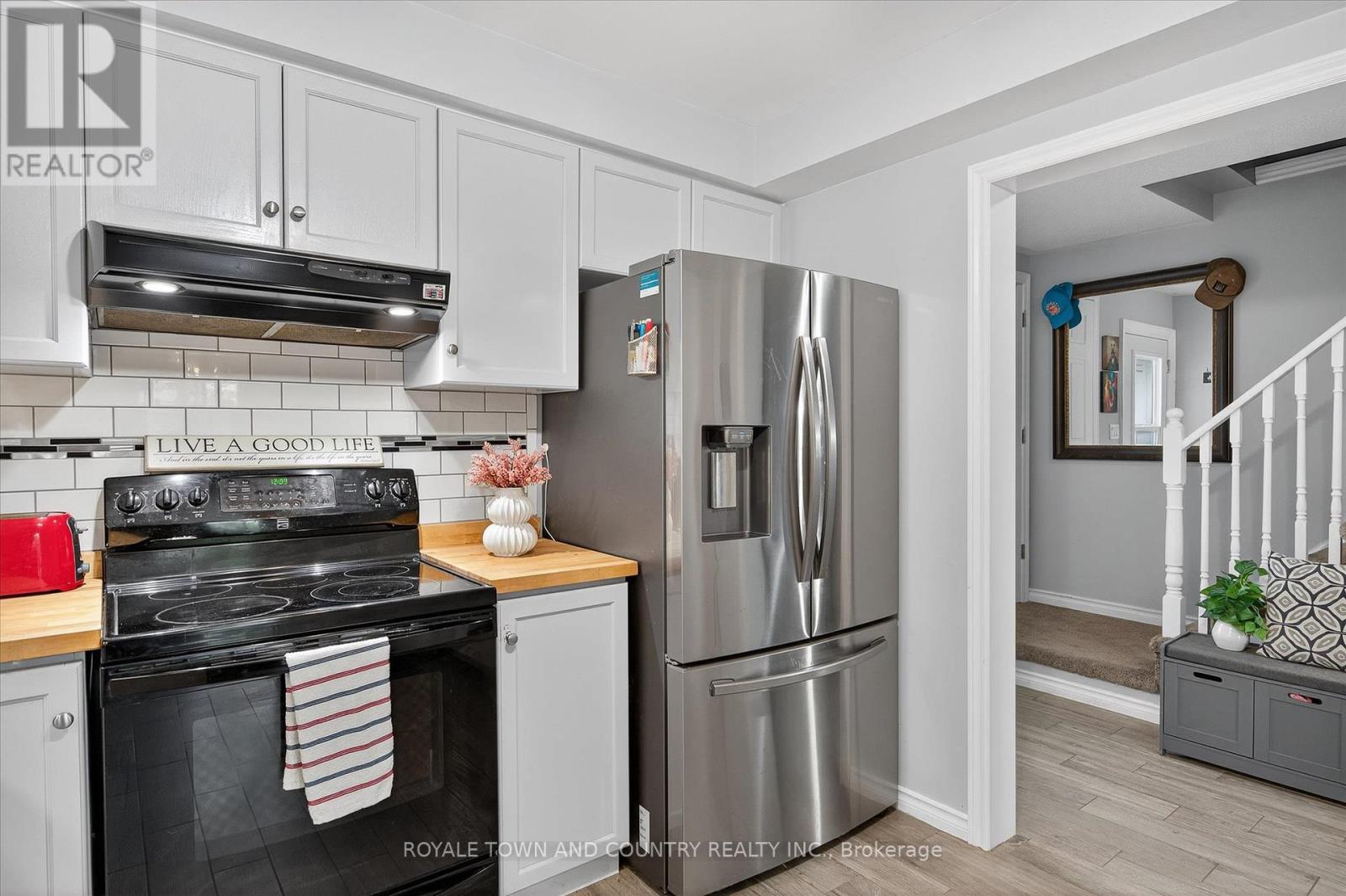 54 Ivory Court, Clarington, Ontario  L1C 5C1 - Photo 9 - E12420904