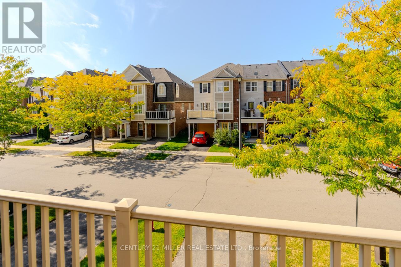 935 Deverell Place, Milton, Ontario  L9T 0M3 - Photo 10 - W12420707