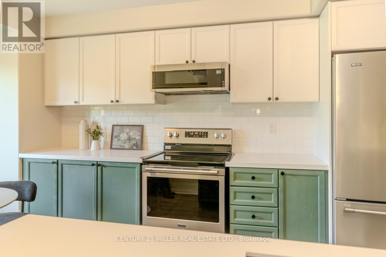 935 Deverell Place, Milton, Ontario  L9T 0M3 - Photo 12 - W12420707