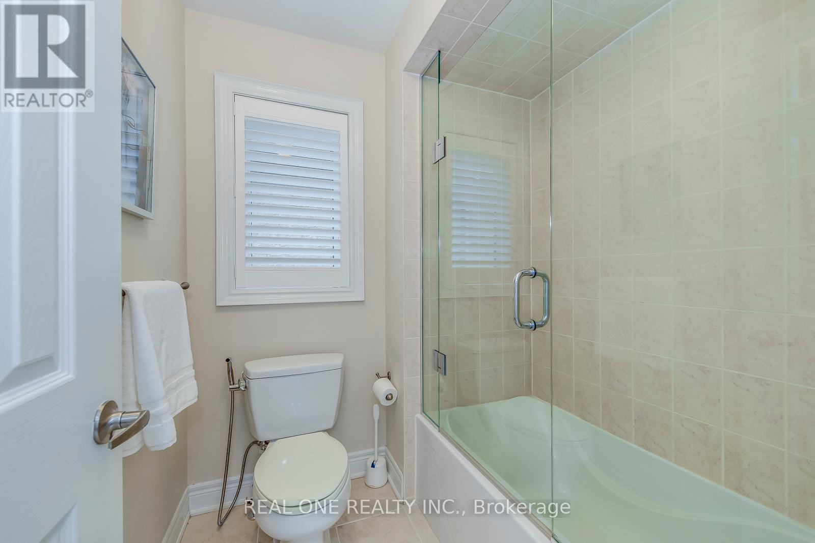 2336 Thruxton Drive, Oakville, Ontario  L6H 0C5 - Photo 33 - W12420725