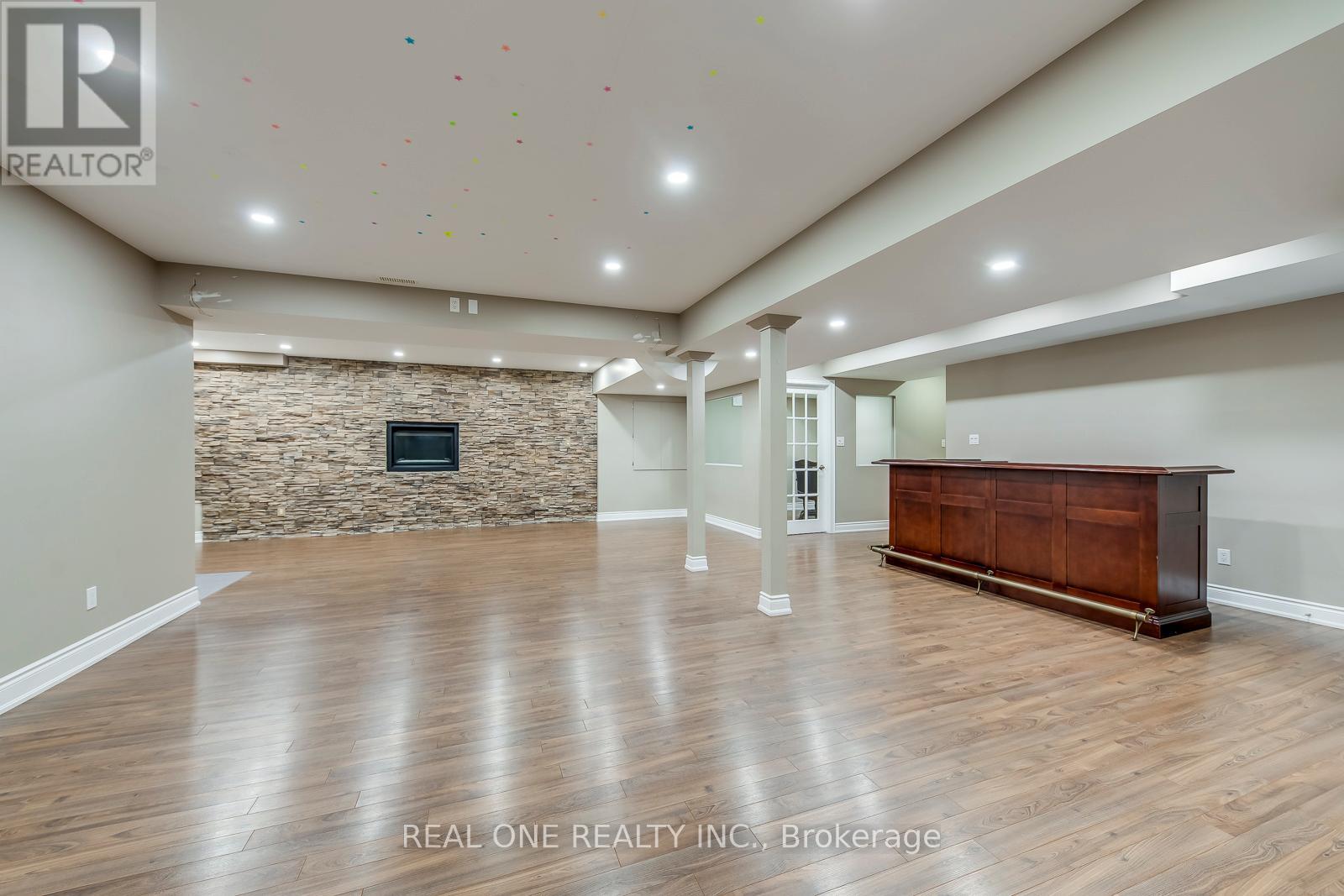 2336 Thruxton Drive, Oakville, Ontario  L6H 0C5 - Photo 39 - W12420725