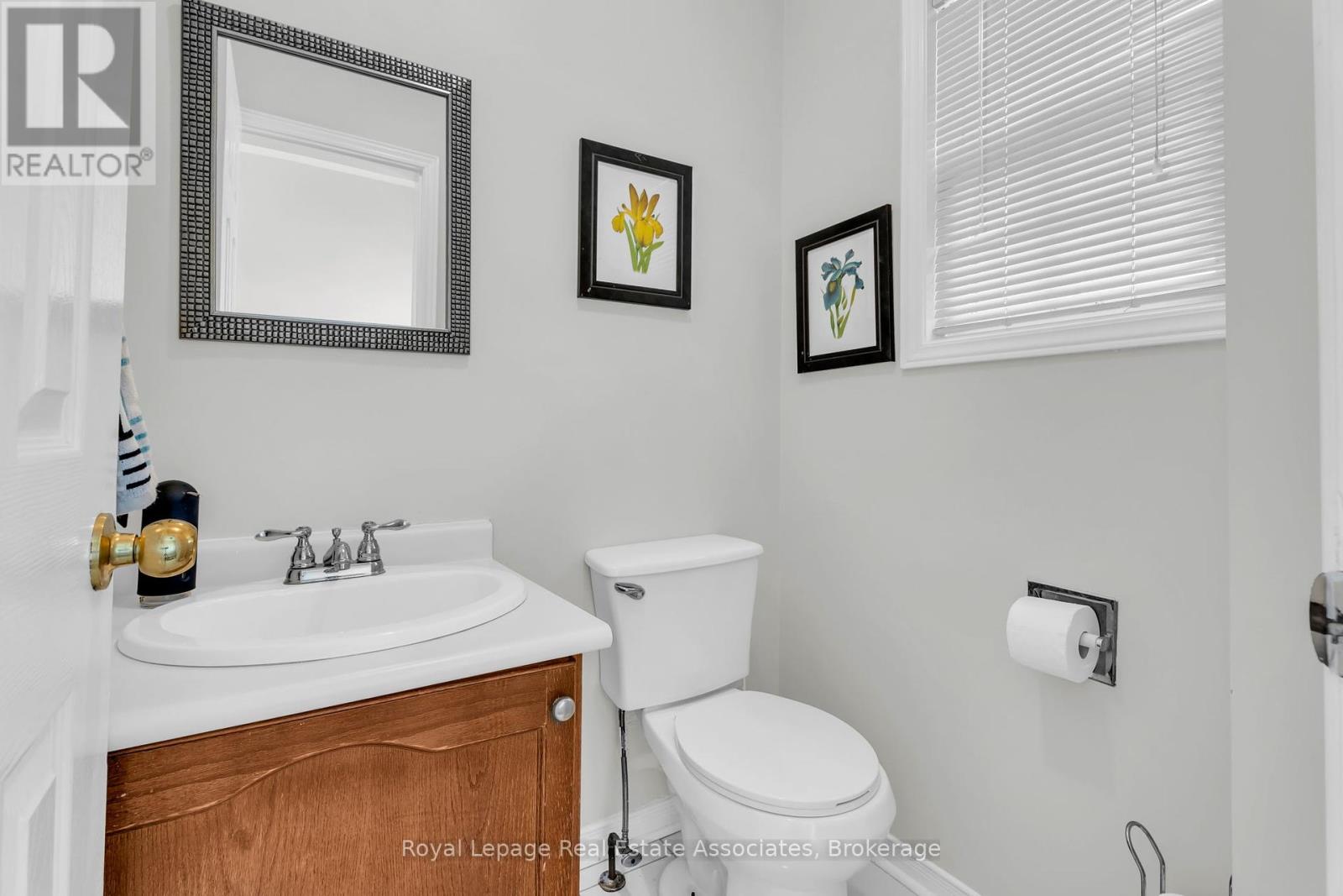 2543 Scarth Court, Mississauga, Ontario  L5M 5L2 - Photo 15 - W12420745