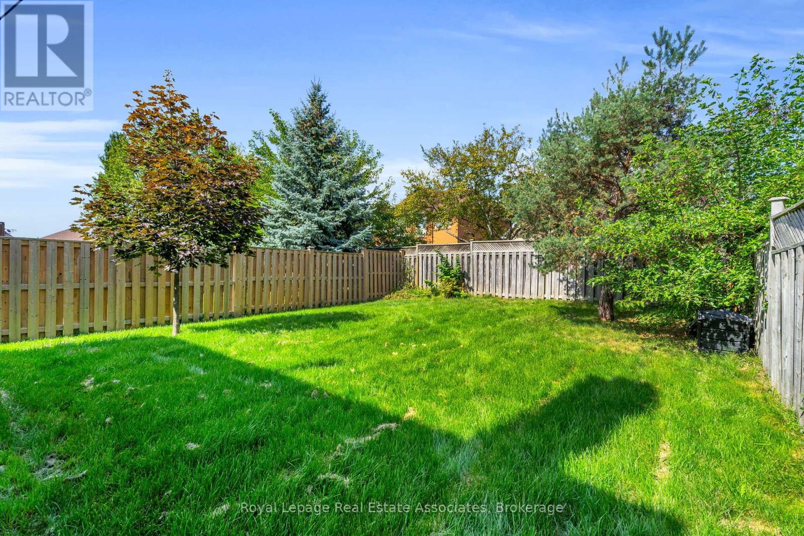 2543 Scarth Court, Mississauga, Ontario  L5M 5L2 - Photo 27 - W12420745