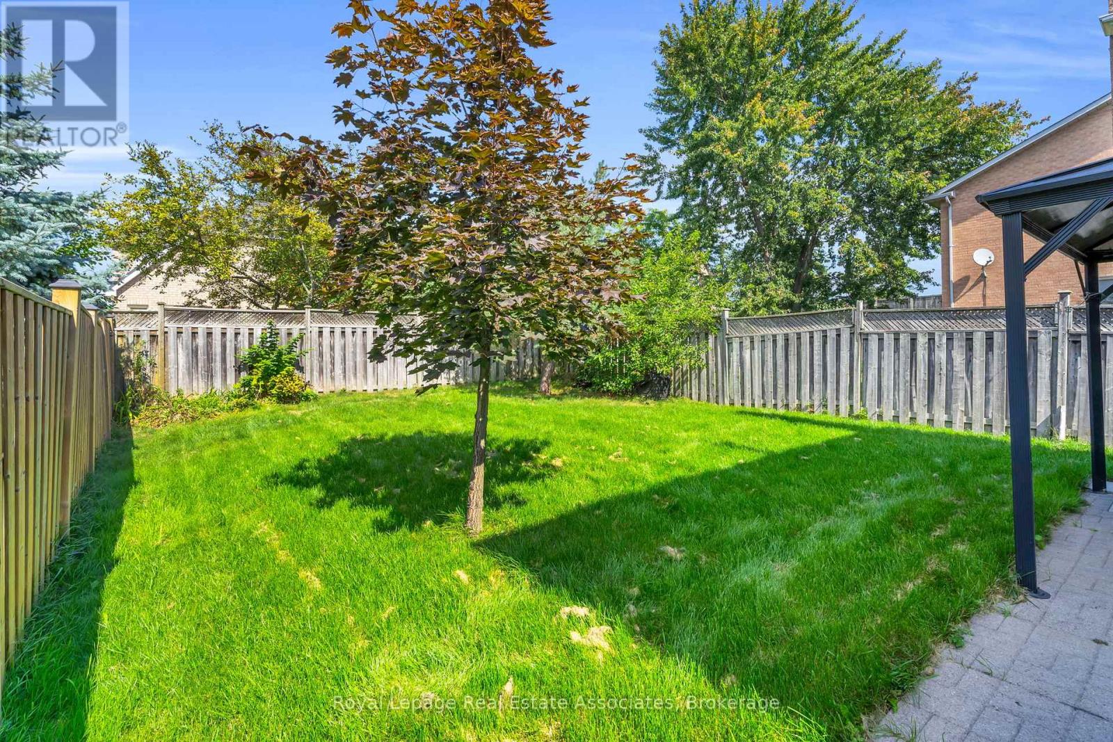 2543 Scarth Court, Mississauga, Ontario  L5M 5L2 - Photo 28 - W12420745