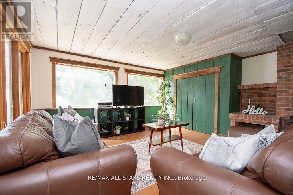 4784 Regional Road 57, Kawartha Lakes (Manvers), Ontario  L0B 1K0 - Photo 23 - X12420773