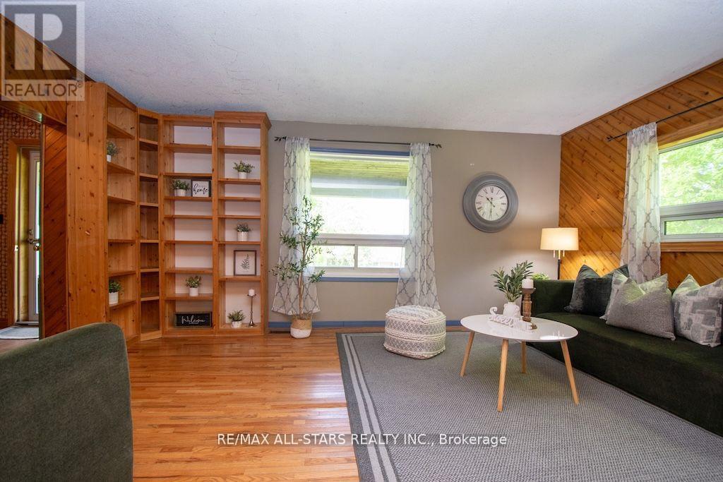 4784 Regional Road 57, Kawartha Lakes (Manvers), Ontario  L0B 1K0 - Photo 9 - X12420773