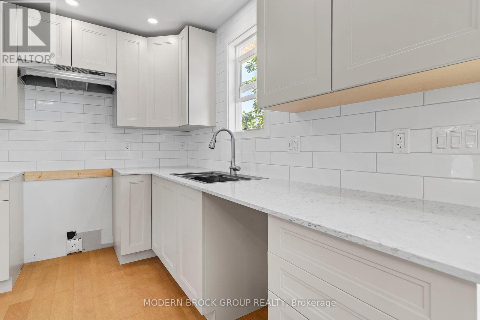 744 Comstock Crescent, Brockville, Ontario  K6V 6E1 - Photo 19 - X12420813