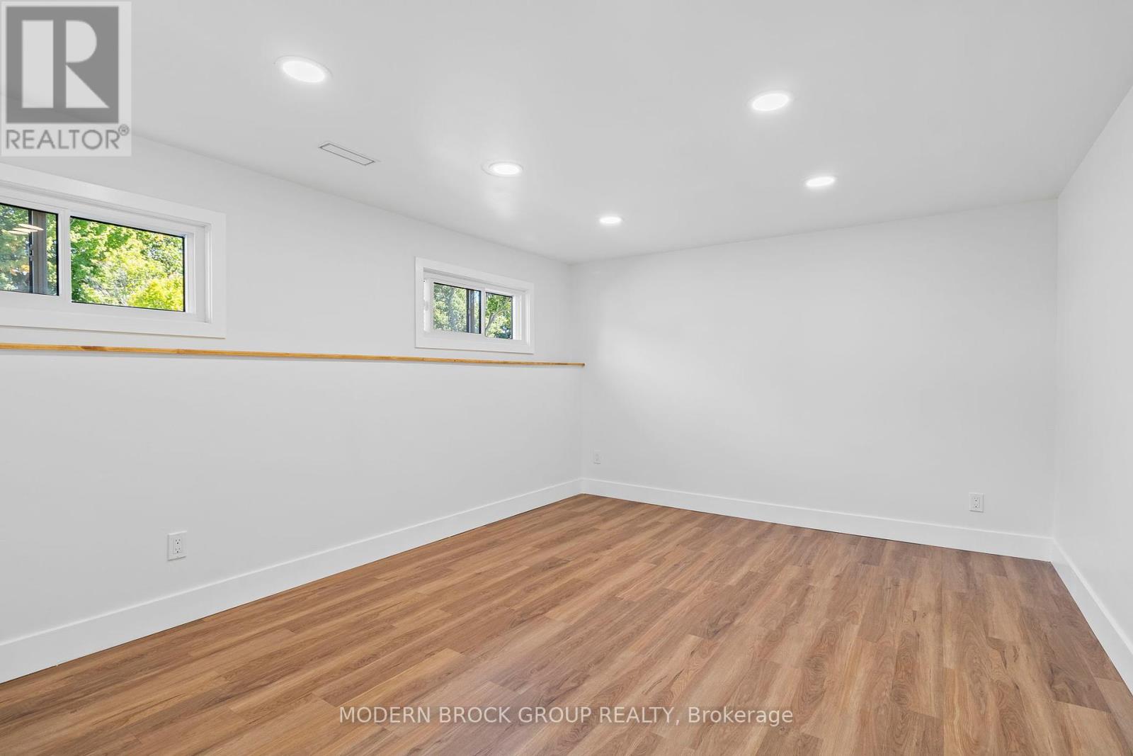 744 Comstock Crescent, Brockville, Ontario  K6V 6E1 - Photo 31 - X12420813