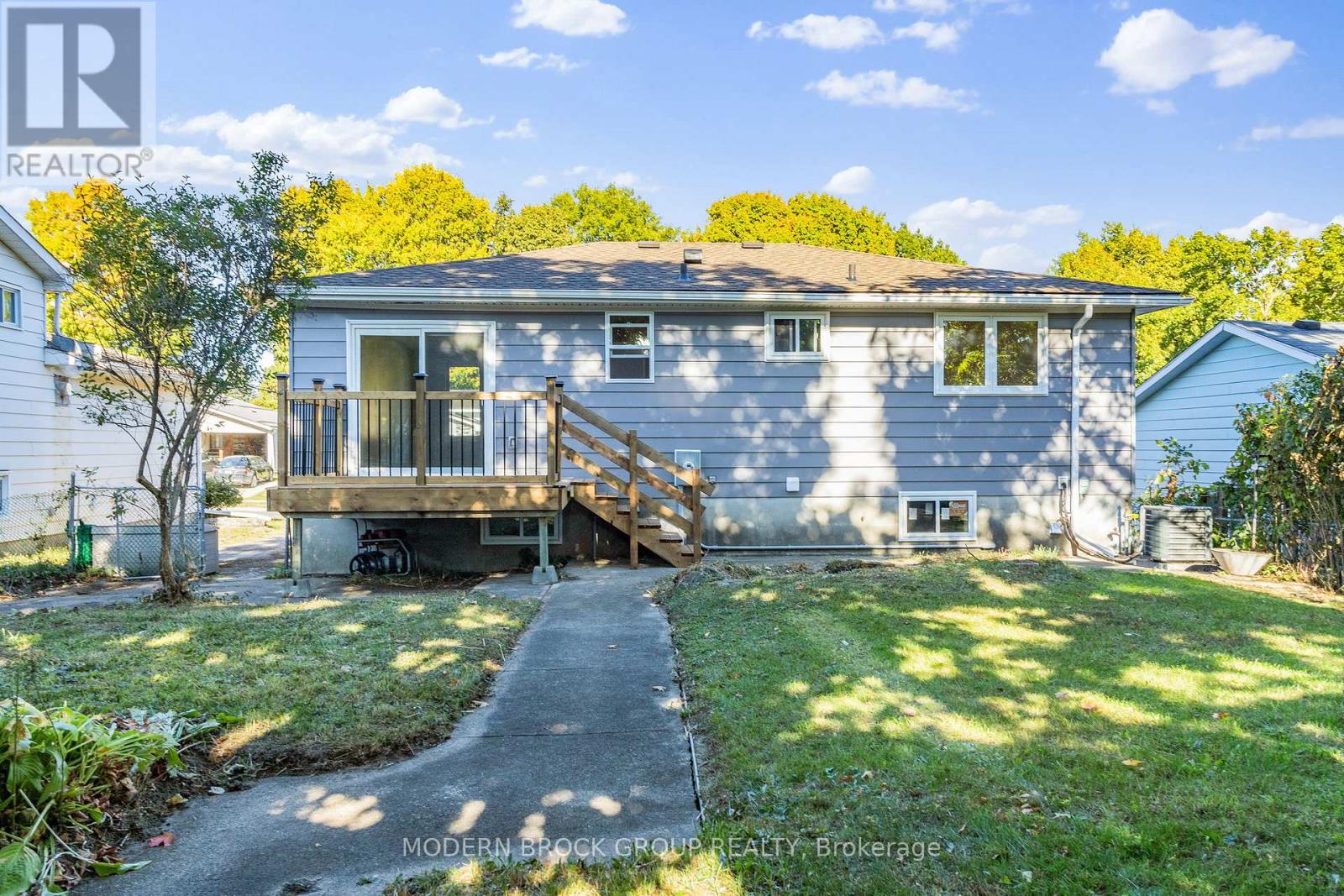 744 Comstock Crescent, Brockville, Ontario  K6V 6E1 - Photo 44 - X12420813