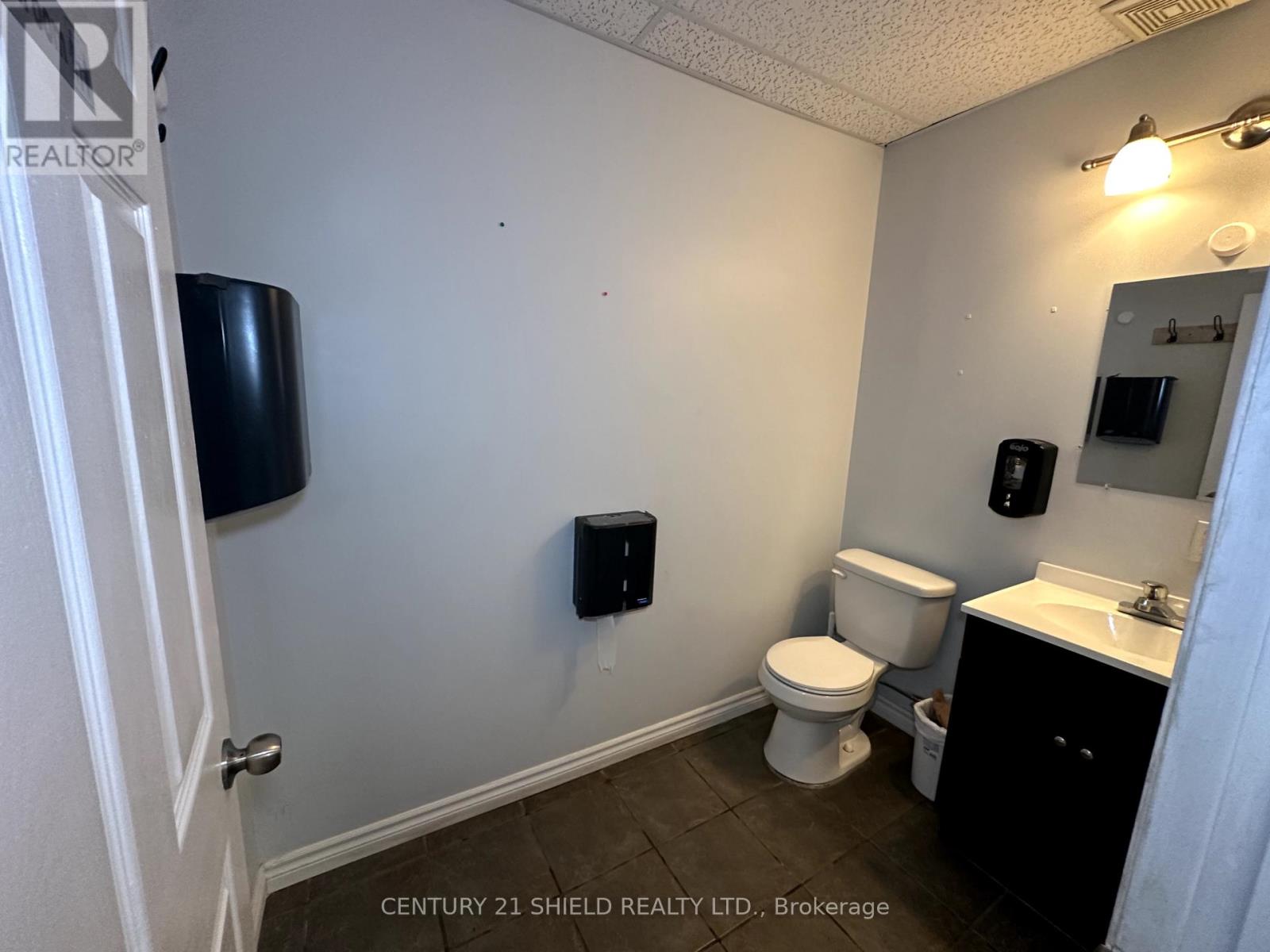 7 - 720 Fourteenth Street W, Cornwall, Ontario K6J 5N4 - Photo 18 - X12420859