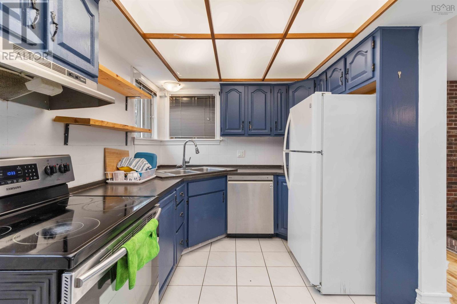801 Old Sackville Road, Lower Sackville, Nova Scotia  B4E 1R2 - Photo 10 - 202522344