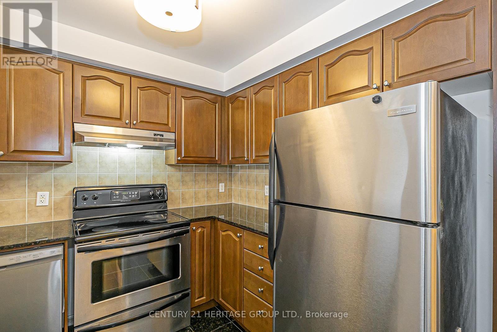 414 - 2 Maison Parc Court, Vaughan, Ontario  L4J 9K4 - Photo 7 - N12419397