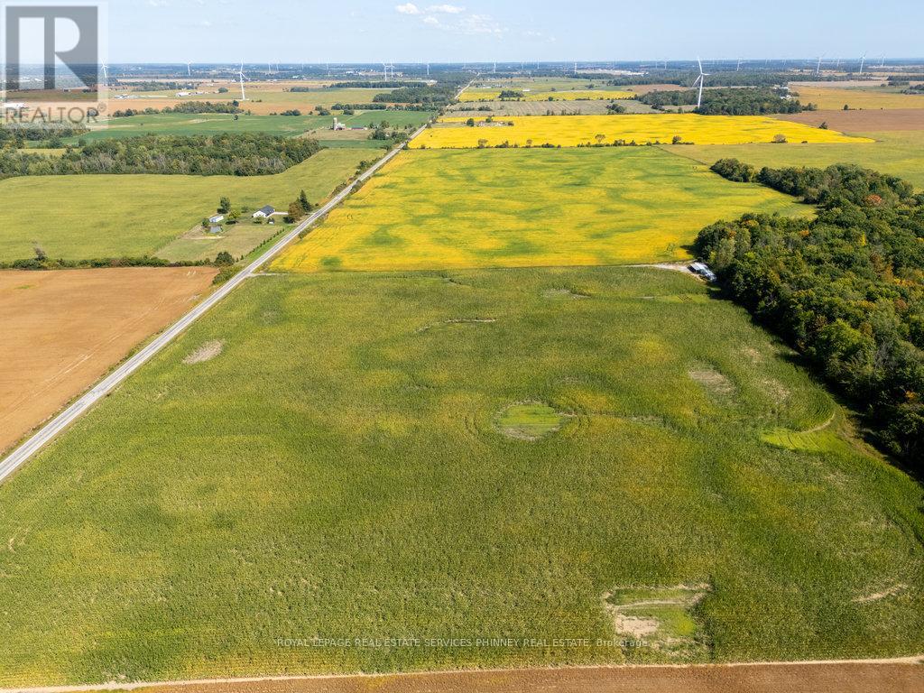 138 Concession 5 Walpole Acres, Haldimand, Ontario  N0A 1J0 - Photo 2 - X12400834