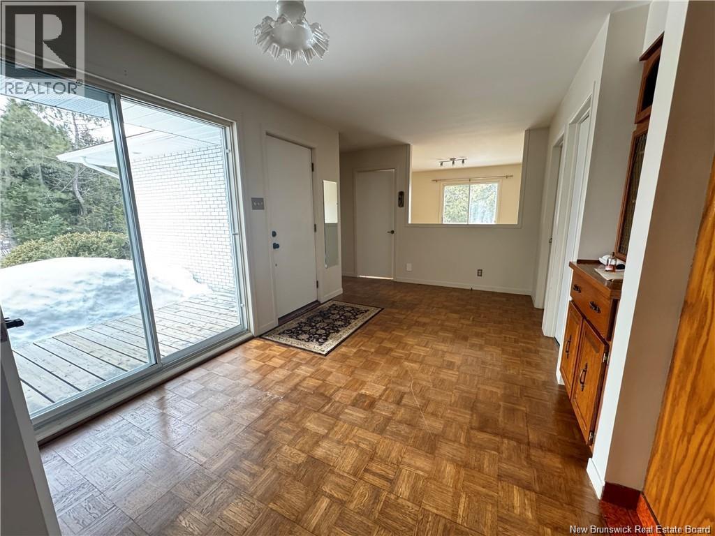 10 Beaulieu Street, Saint-Quentin, New Brunswick  E8A 1A9 - Photo 9 - NB127236