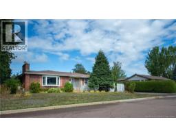 35 Avalon Street, Dieppe, New Brunswick