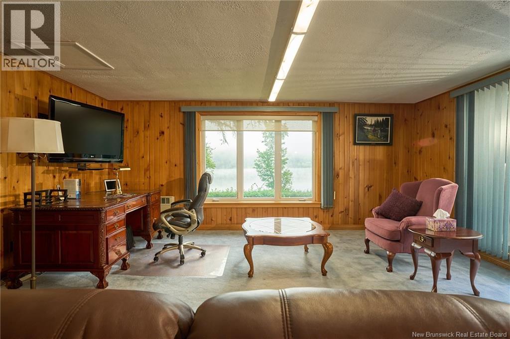 113 Regent Street, Woodstock, New Brunswick  E7M 5Z6 - Photo 31 - NB126531