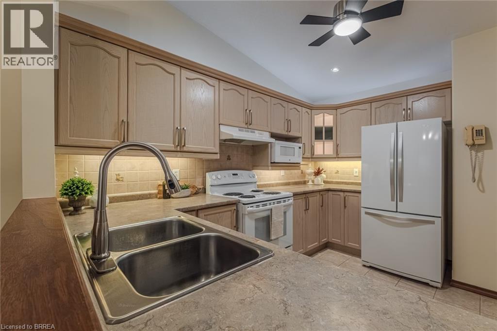 19 Hanlon Place Unit# 36, Paris, Ontario  N3L 4E8 - Photo 10 - 40772056