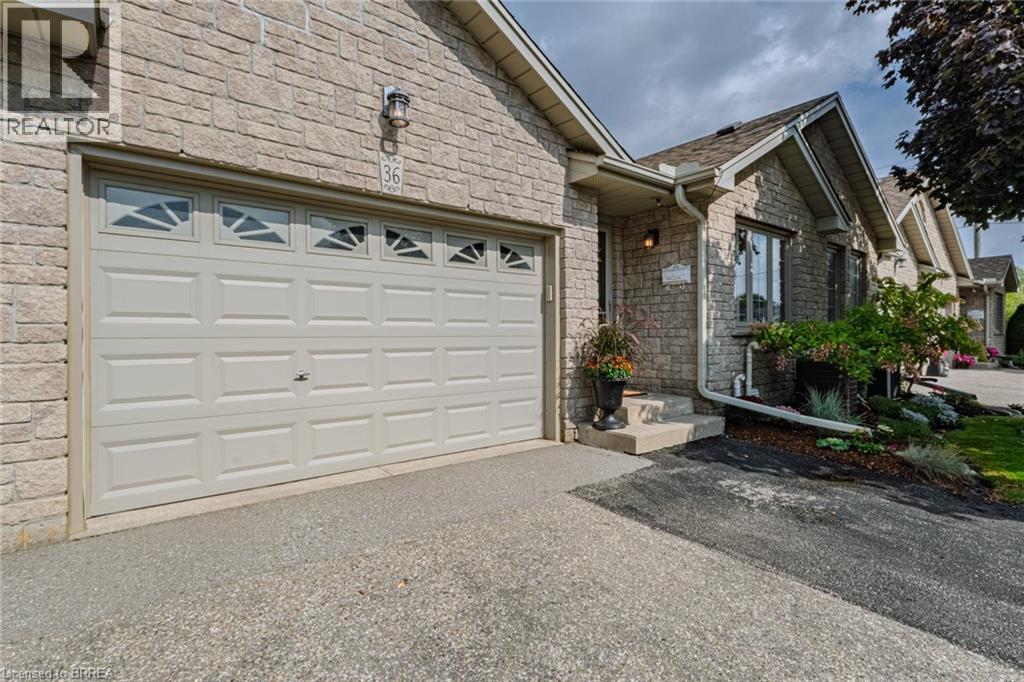 19 Hanlon Place Unit# 36, Paris, Ontario  N3L 4E8 - Photo 2 - 40772056