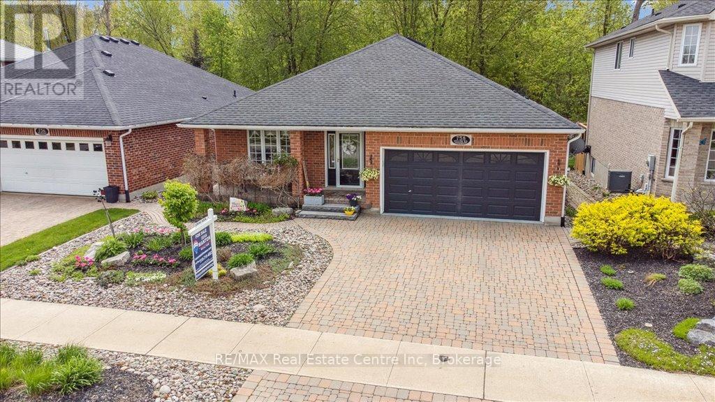 758 Willow Road, Guelph, Ontario  N1K 1Z2 - Photo 6 - X12327346