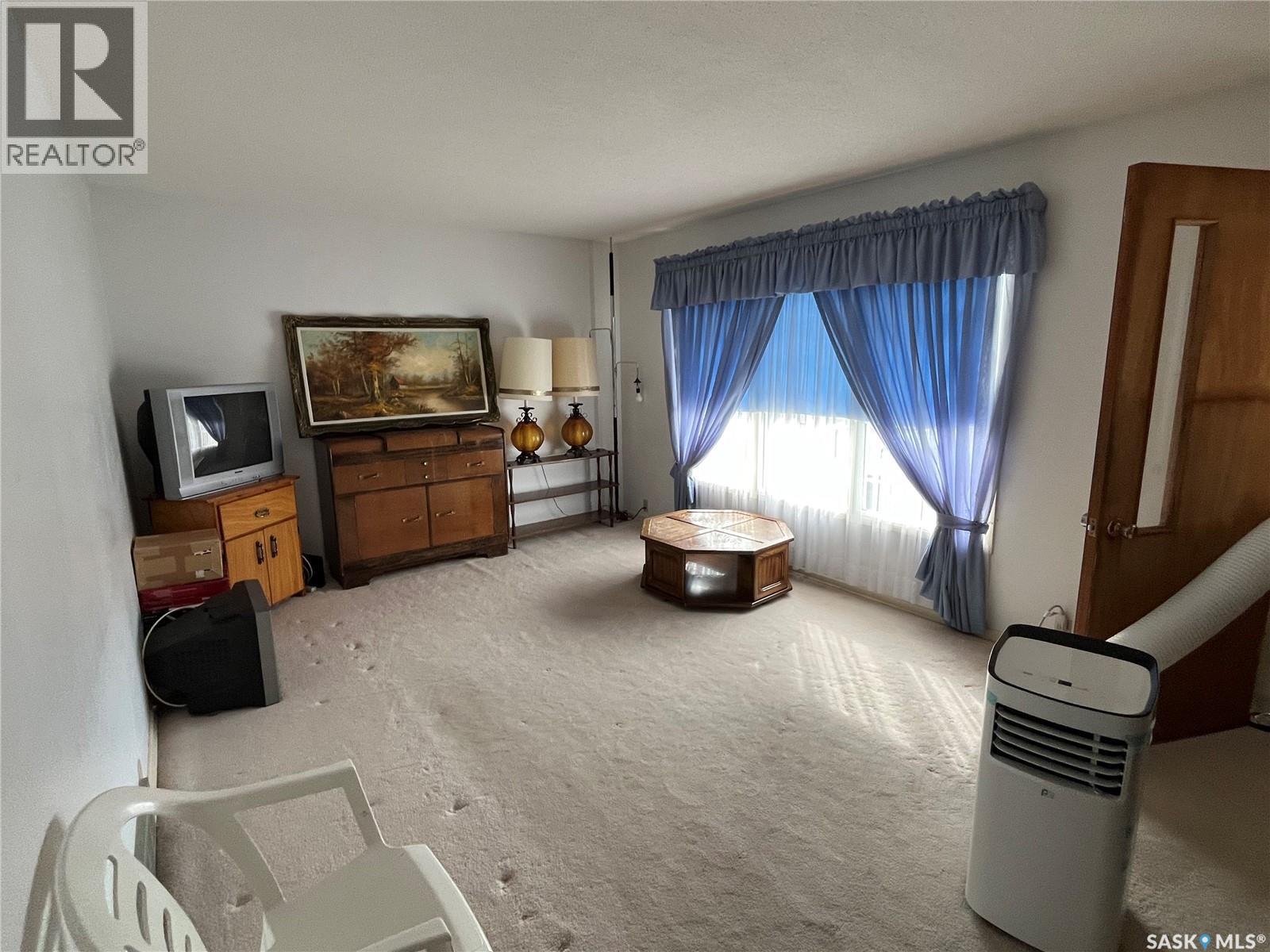 Ne 40-42 6th Street Ne, Wadena, Saskatchewan  S0A 4J0 - Photo 8 - SK018934