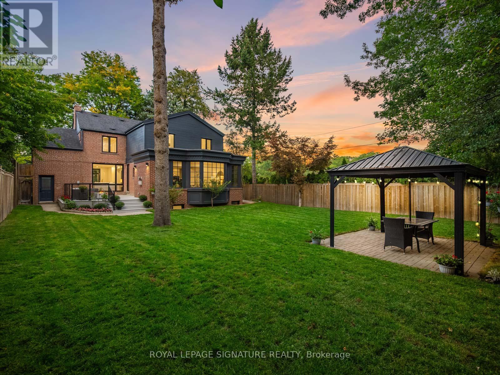 137 Cheltenham Avenue, Toronto, Ontario  M4N 1R1 - Photo 46 - C12420486
