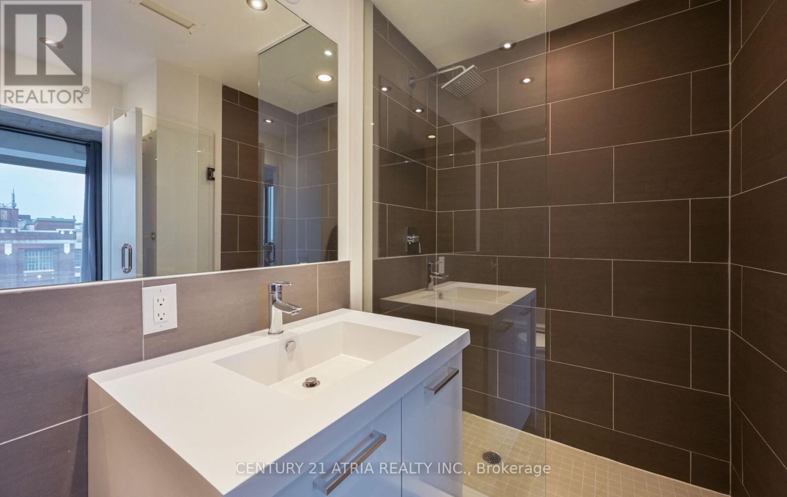 802 - 319 Carlaw Avenue, Toronto, Ontario  M4M 0A4 - Photo 23 - E12312399