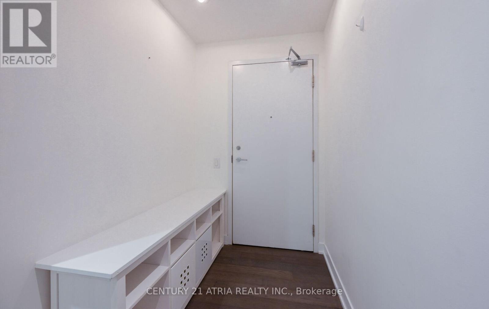 802 - 319 Carlaw Avenue, Toronto, Ontario  M4M 0A4 - Photo 7 - E12312399