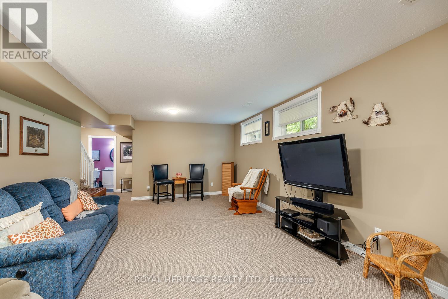 162 - 301 Carnegie Avenue, Peterborough, Ontario  K9L 0G1 - Photo 39 - X12420987