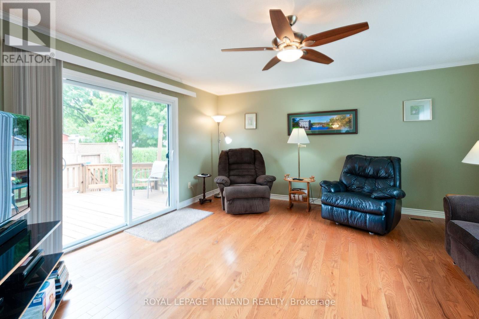 53 Treelawn Avenue, Aylmer, Ontario  N5H 2J4 - Photo 13 - X12420927