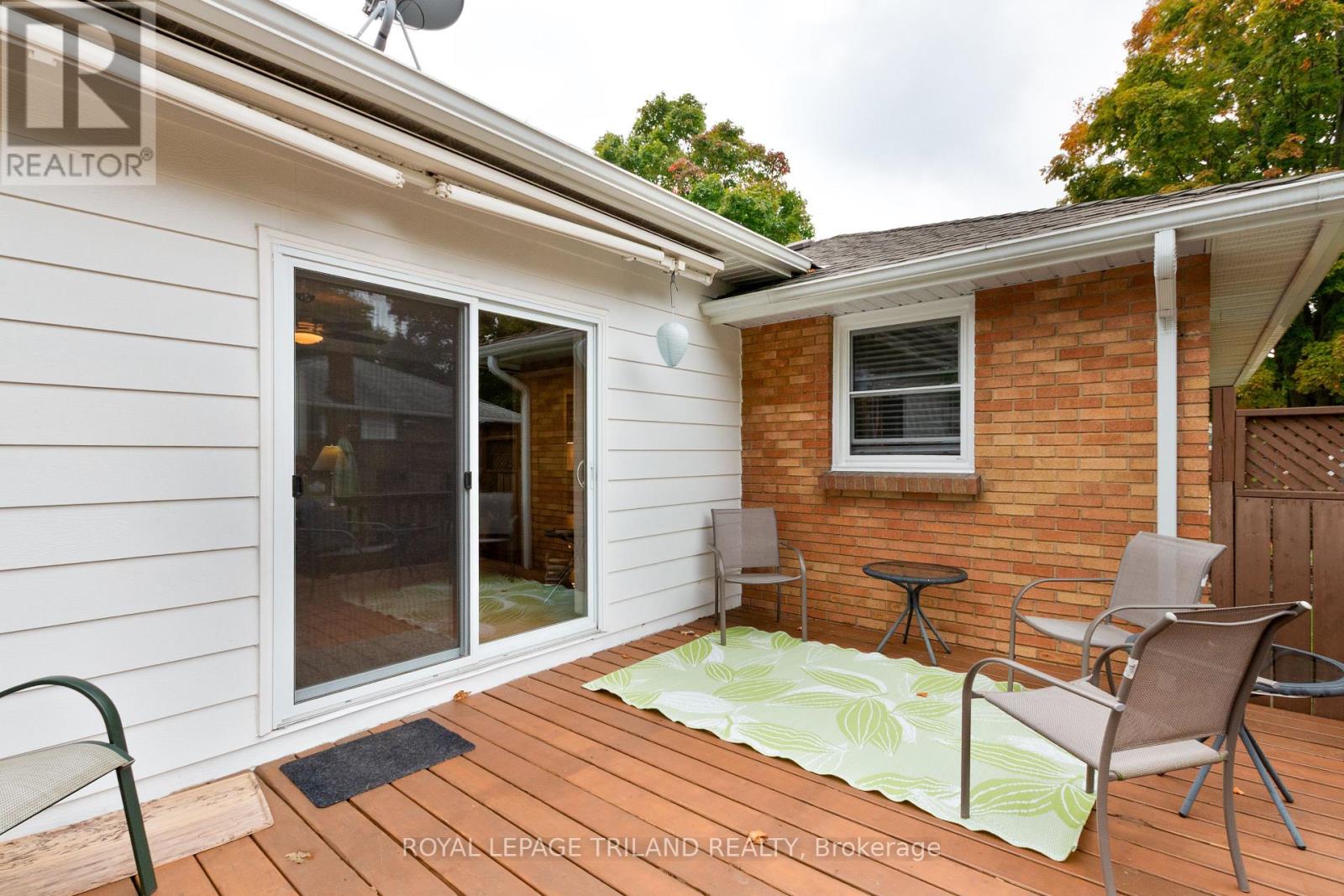 53 Treelawn Avenue, Aylmer, Ontario  N5H 2J4 - Photo 36 - X12420927