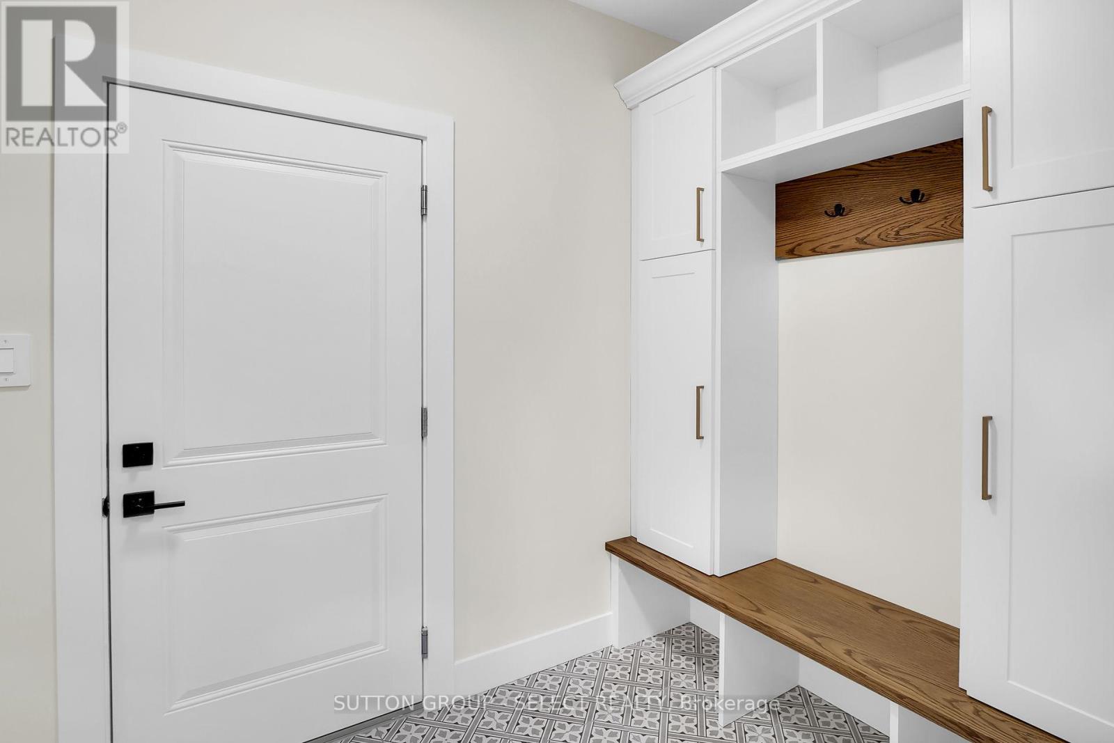 67 Royal Crescent, Southwold, Ontario  N5P 3T2 - Photo 26 - X12420982